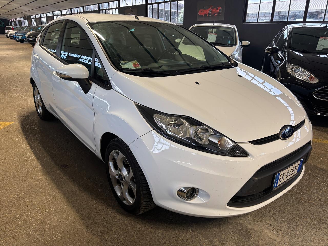 Ford Fiesta 1.2 16V 60KW 82CV Business NEOPATENTATO