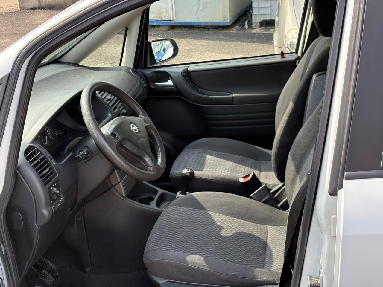 Opel Zafira 1.6 16V 7 POSTI Metano