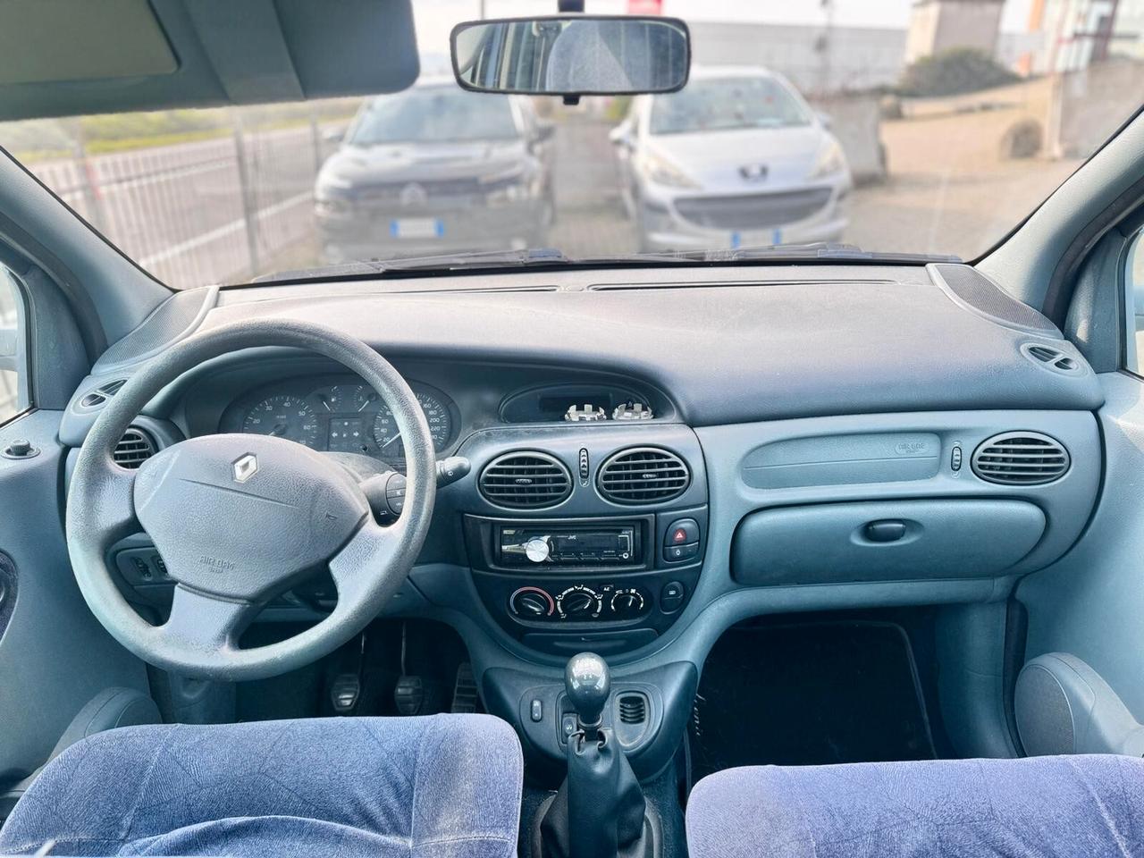 Renault Megane Scénic 1.6 BENZINA NEOP