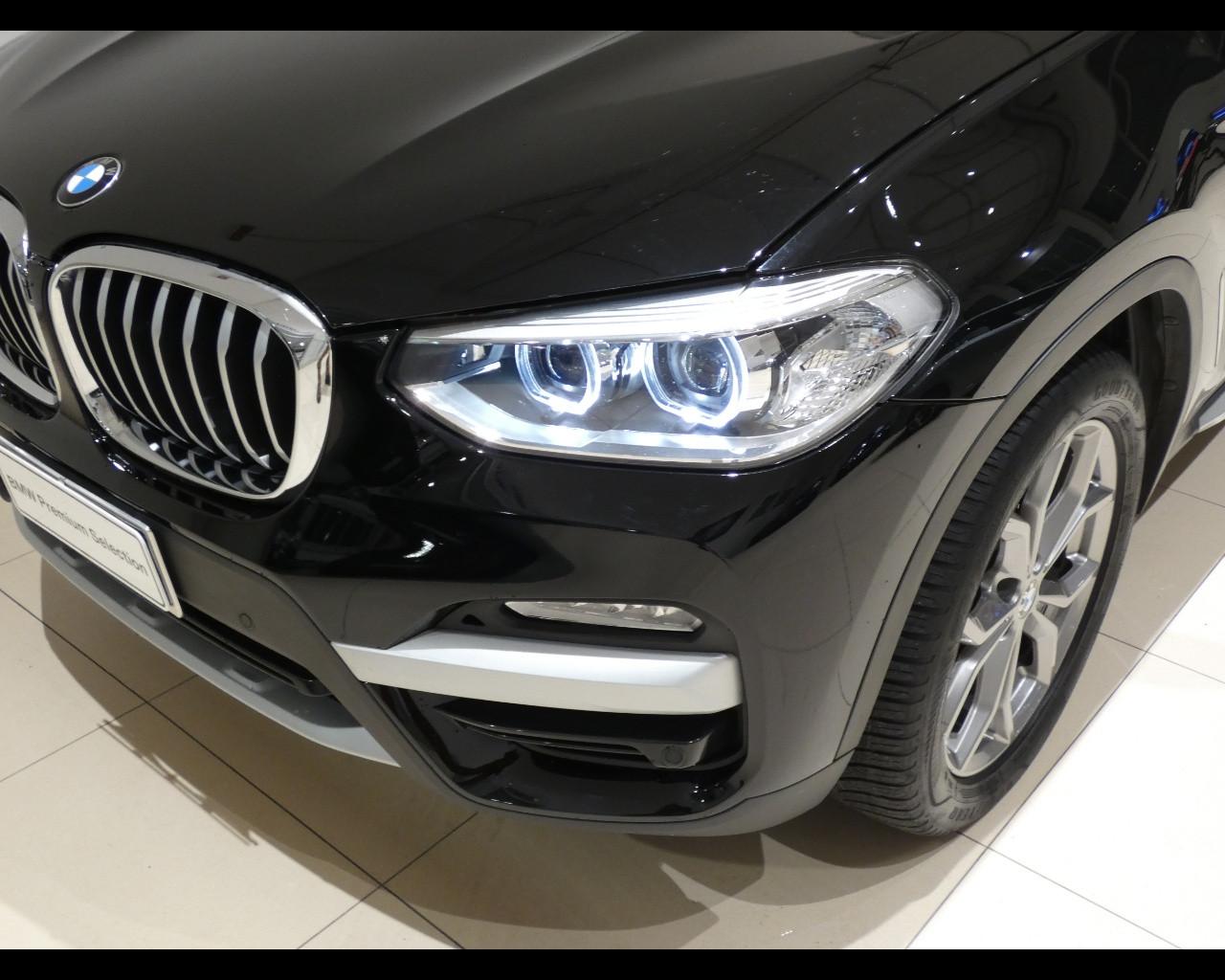 BMW X3 (G01/F97) - X3 xDrive20d xLine