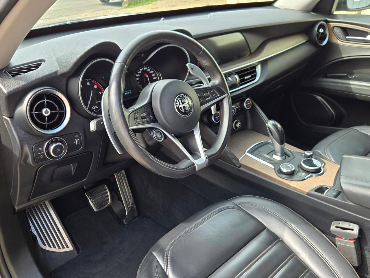 Alfa Romeo Stelvio 2.0 Turbo 280 CV Q4 First Edition