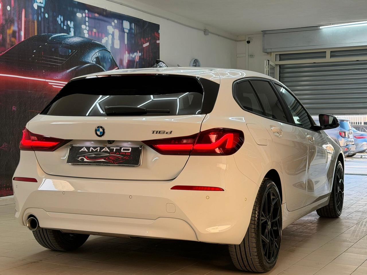 Bmw 116 116d 5p. Advantage