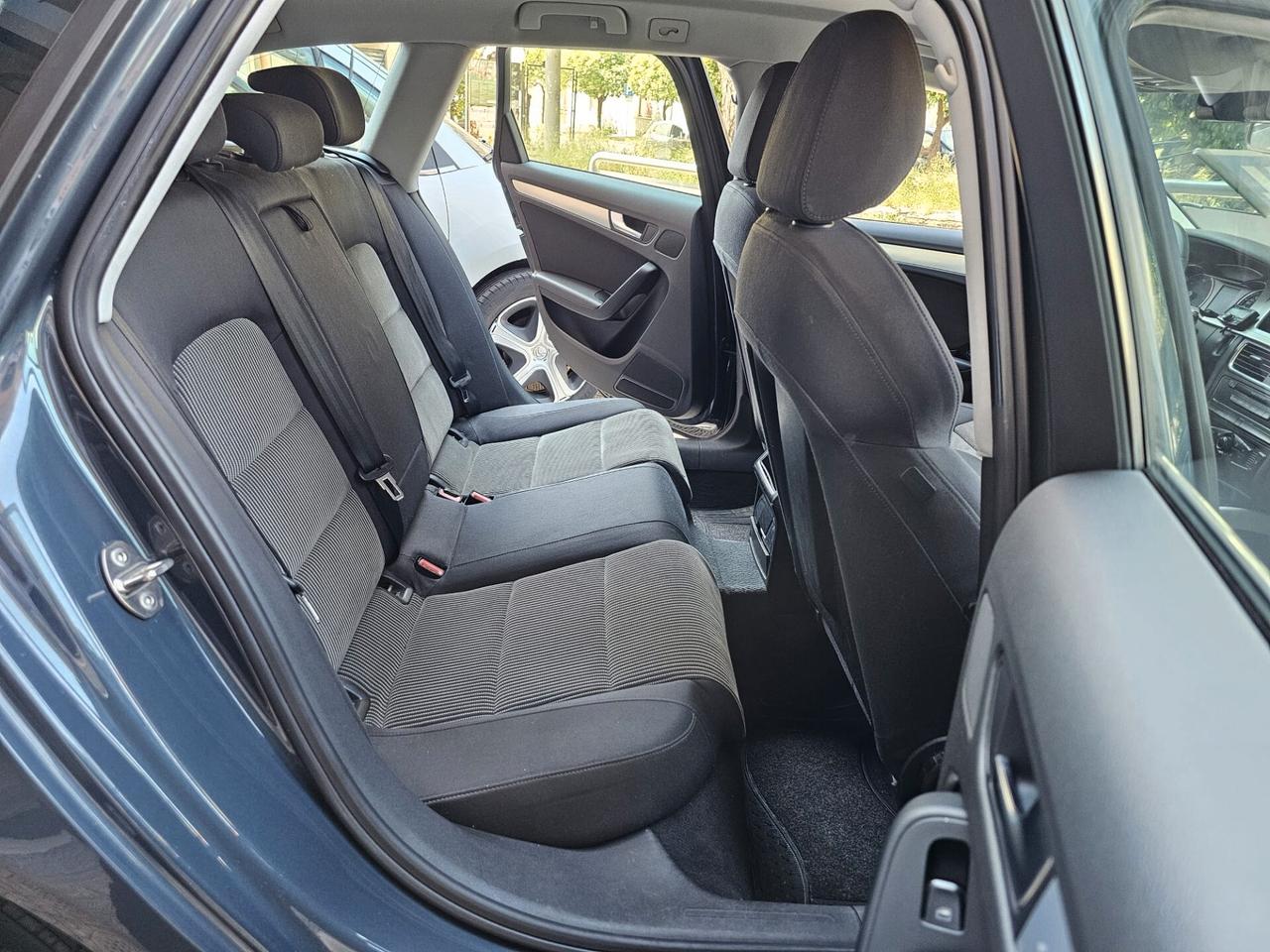 Audi A4 2.0 TDI 143CV S-Line
