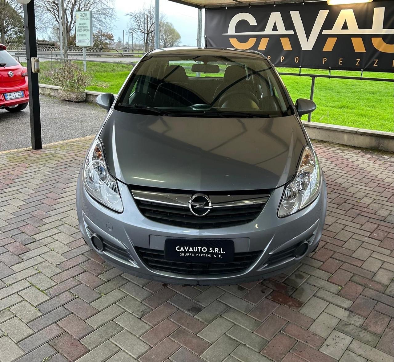 Opel Corsa 1.2 5 porte Enjoy GPL
