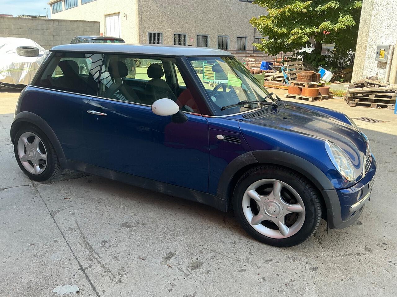 MINI ONE 1.6 116 CV CON IMPIANTO GPL OMOLOGATO -2004