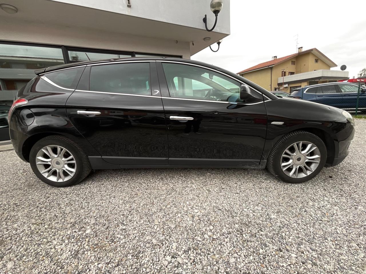 Lancia Delta 1.6 MJT DPF Platino