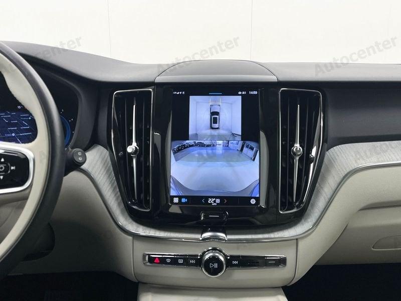 Volvo XC60 B4 (d) AWD AUT PLUS DARK **AUTOCARRO N1**