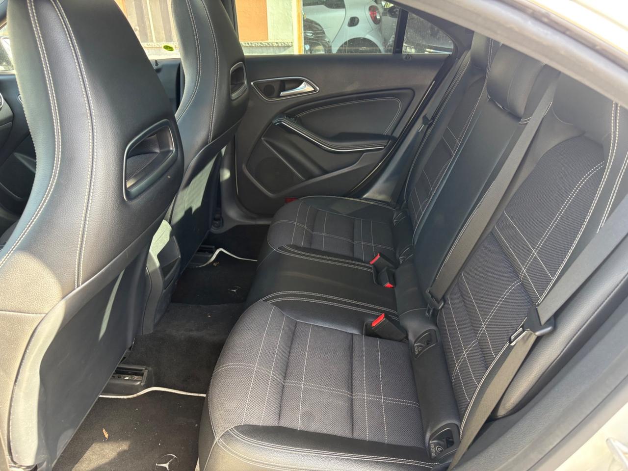 Mercedes-benz CLA 200 CDI Automatic Premium