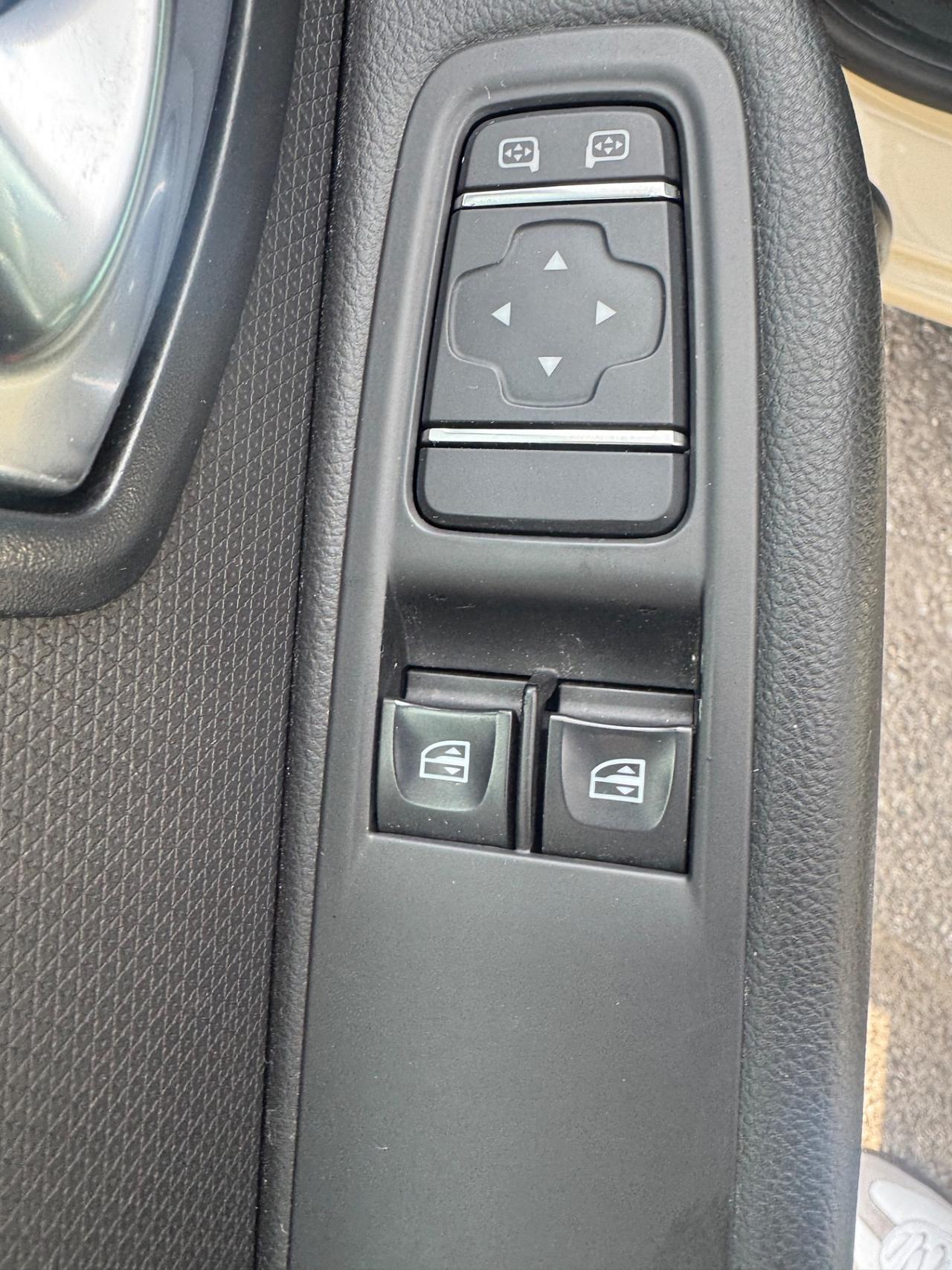 Renault Clio dCi 8V 75CV Start&Stop 5 porte Energy Life
