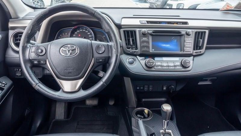 Toyota RAV4 IV 2013 Diesel 2.2 d-cat Lounge White Edition 4wd 150cv auto