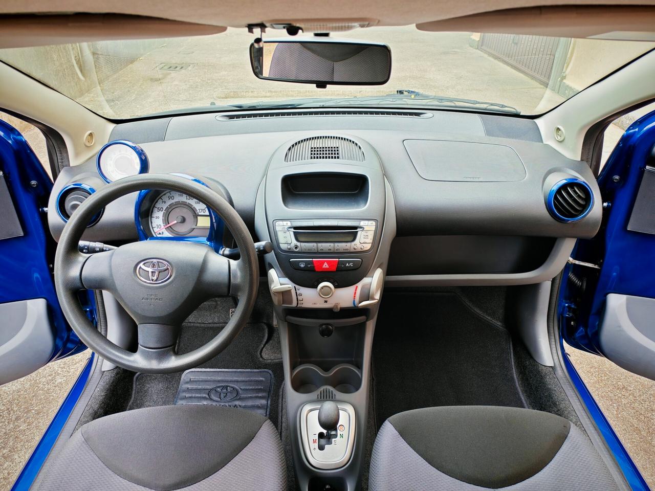 Toyota Aygo 1.0 BENZINA 68cv / AUTOMATICA