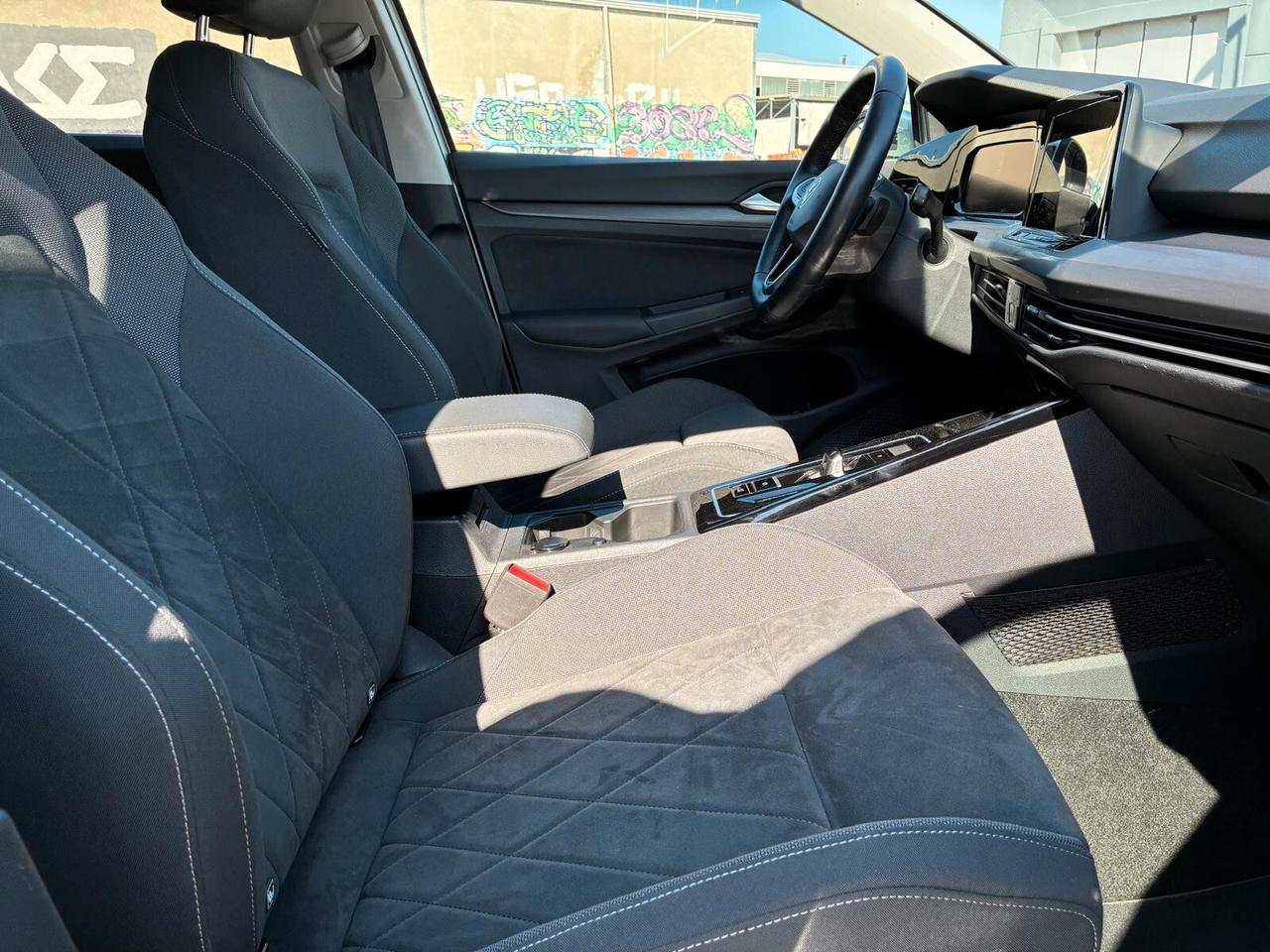 Volkswagen Golf Variant 2.0 TDI SCR DSG Style
