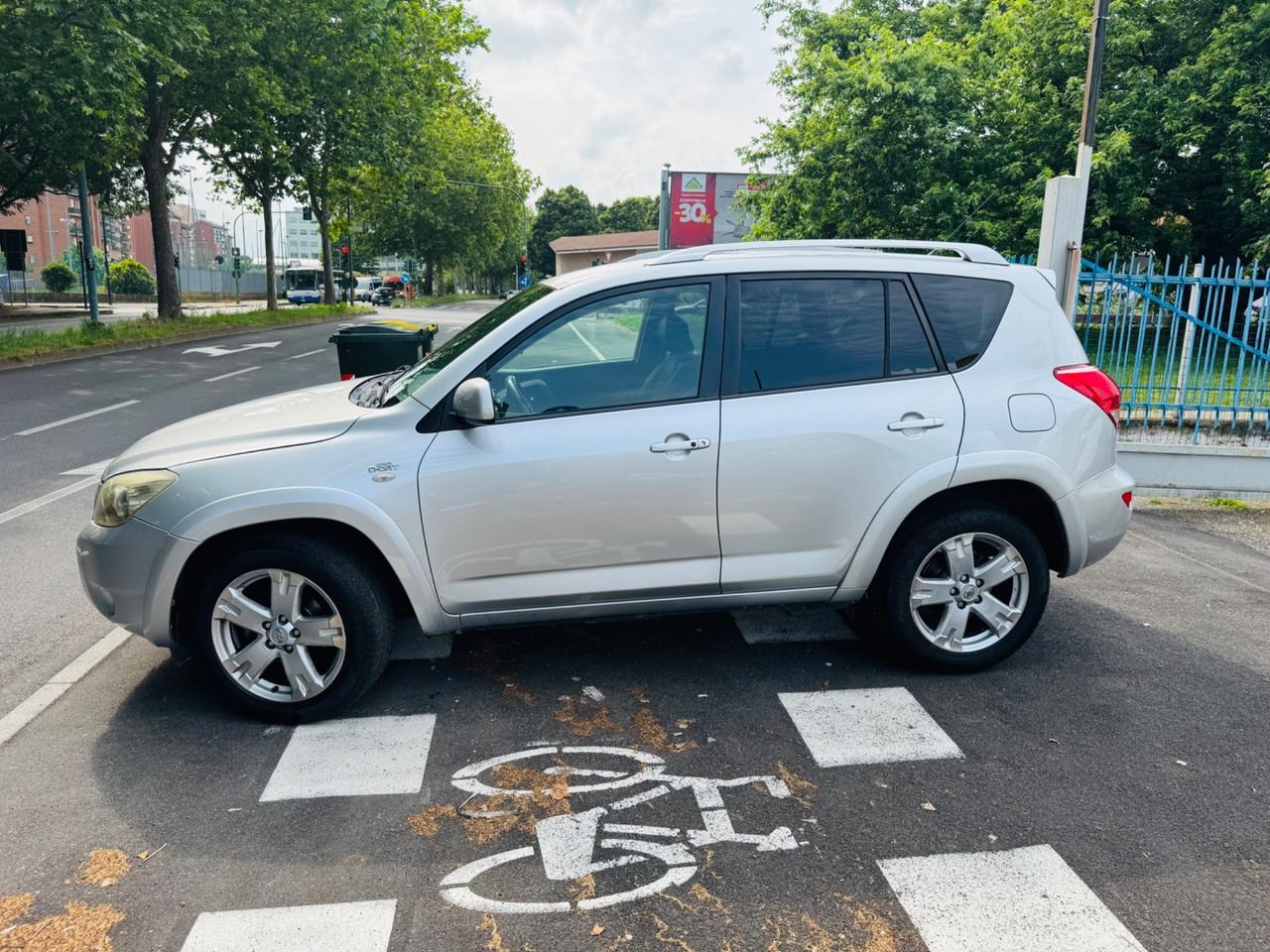 Toyota RAV 4 Crossover 2.2 D-Cat 177 CV Luxury