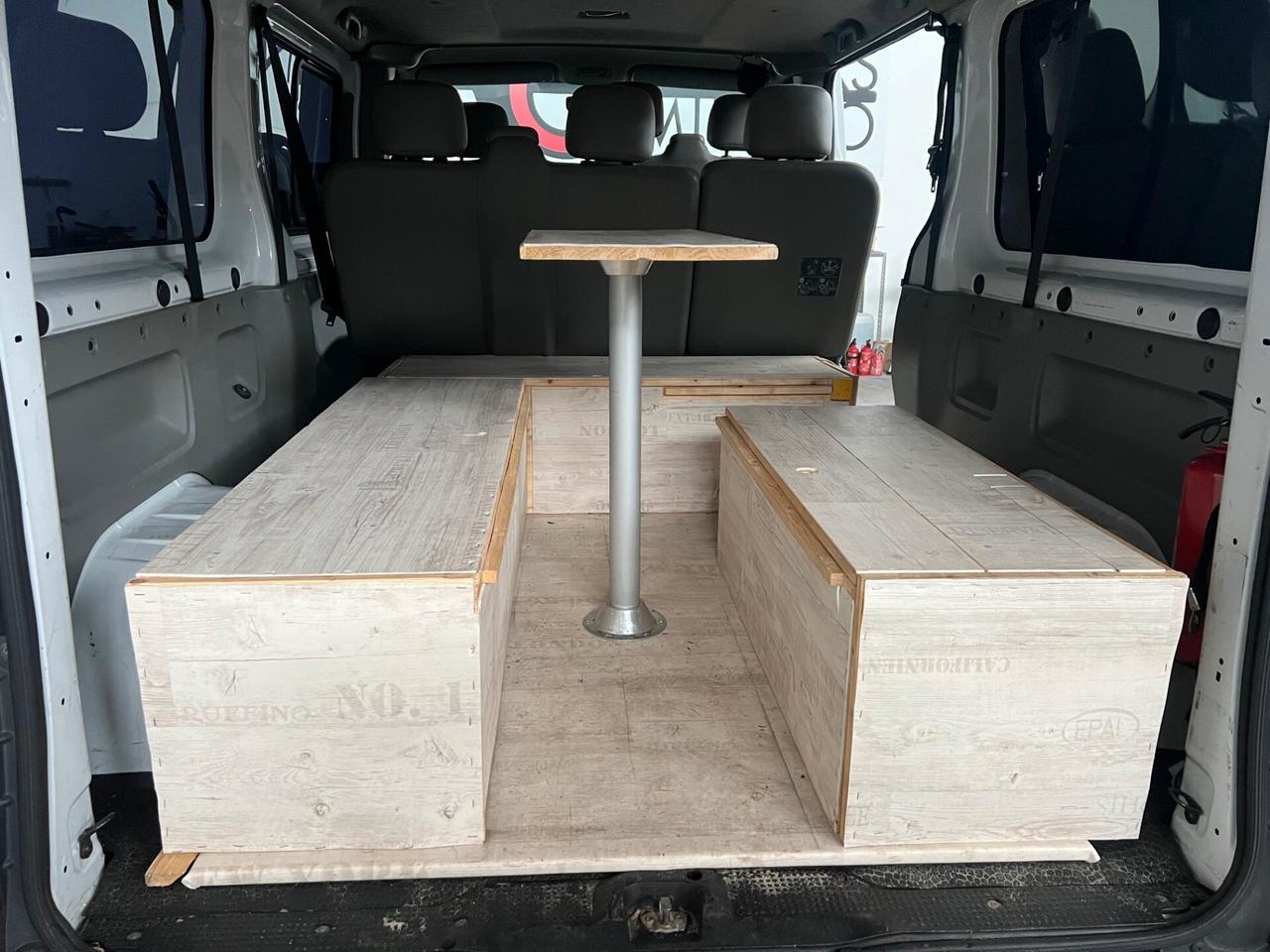 Opel Vivaro 29 2.5 CAMPERIZZATO