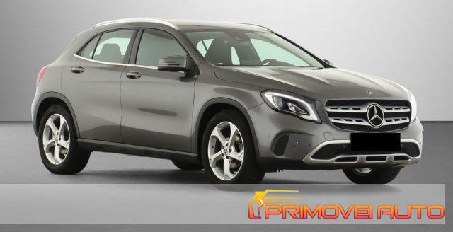 MERCEDES-BENZ GLA 180 Urban