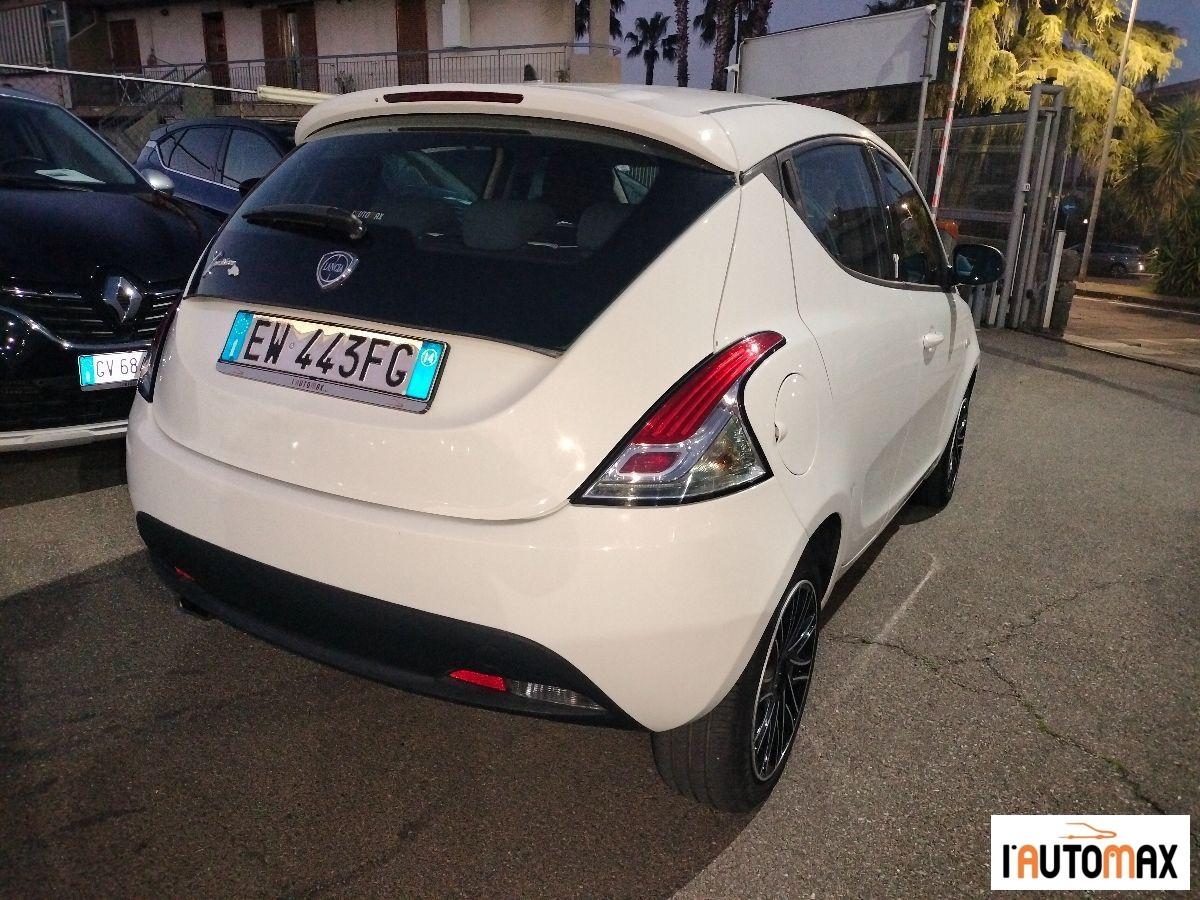 LANCIA - Ypsilon 1.3 mjt Silver s&s 95cv