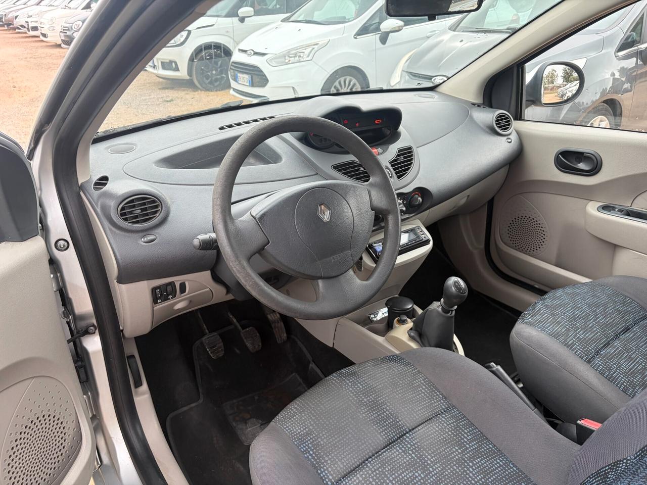 RENAULT TWINGO 1.2 58CV ADATTA NEOPATENTATI