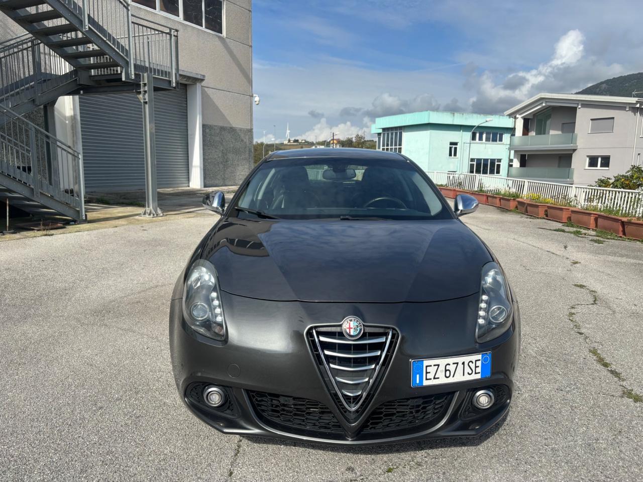 Alfa Romeo Giulietta 1.6 JTDm-2 120 CV Distinctive