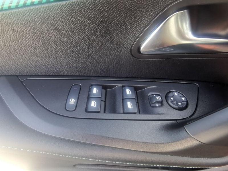 Peugeot 2008 1.2 puretech Allure s&s 100cv