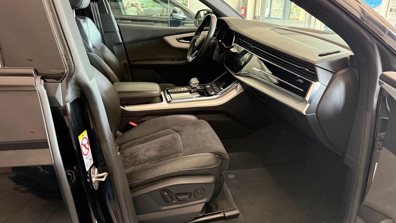 Audi Q8 50 TDI 286 CV quattro S LINE