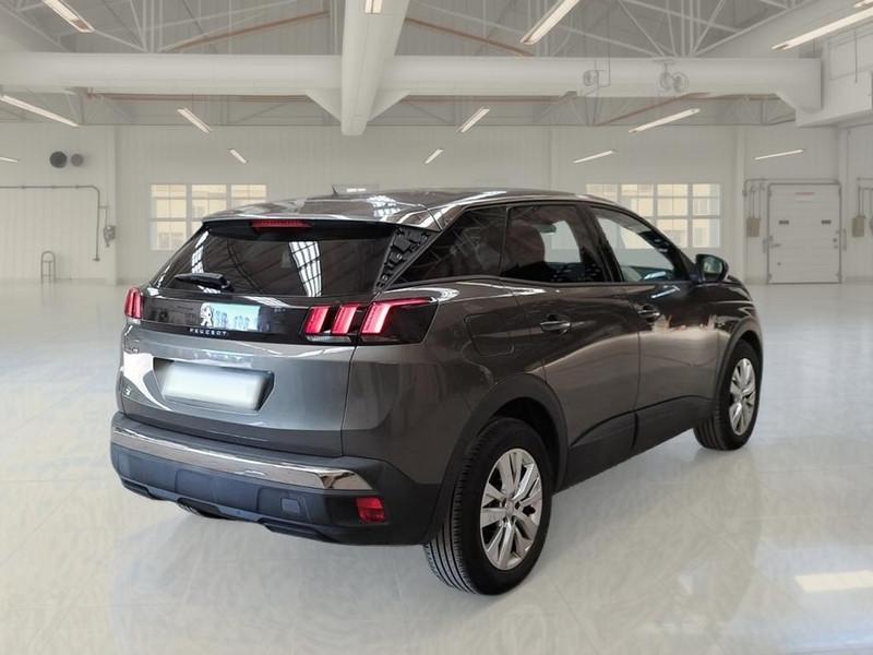 PEUGEOT 3008 BlueHDI 130 S/S Business