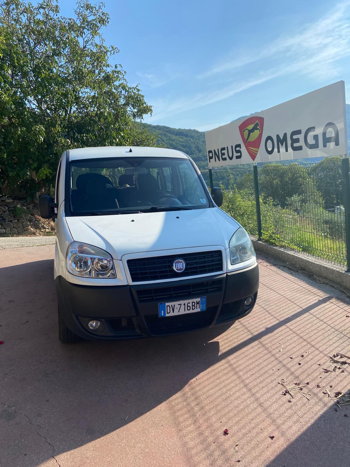 Fiat Doblo Doblò 1.6 16V Natural Power Active