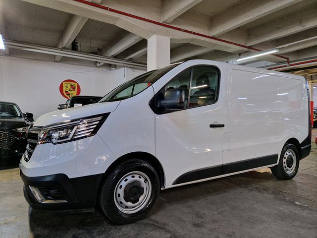 RENAULT Trafic TDCi TN-PC CV.110. GANCIO TRAINO+LED