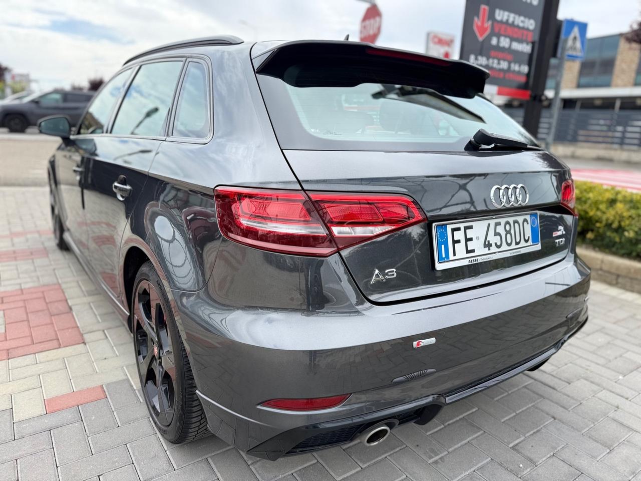 Audi A3 SPB 1.6 TDI S-LINE 5 PORTE NEOPATENTATI