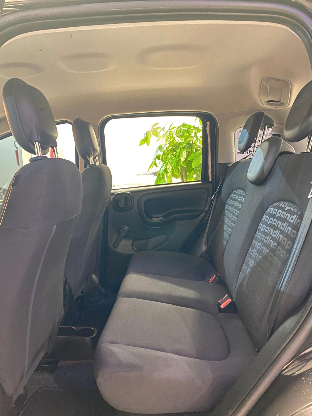 Fiat Panda 1.0 FireFly S&S Hybrid Pandina