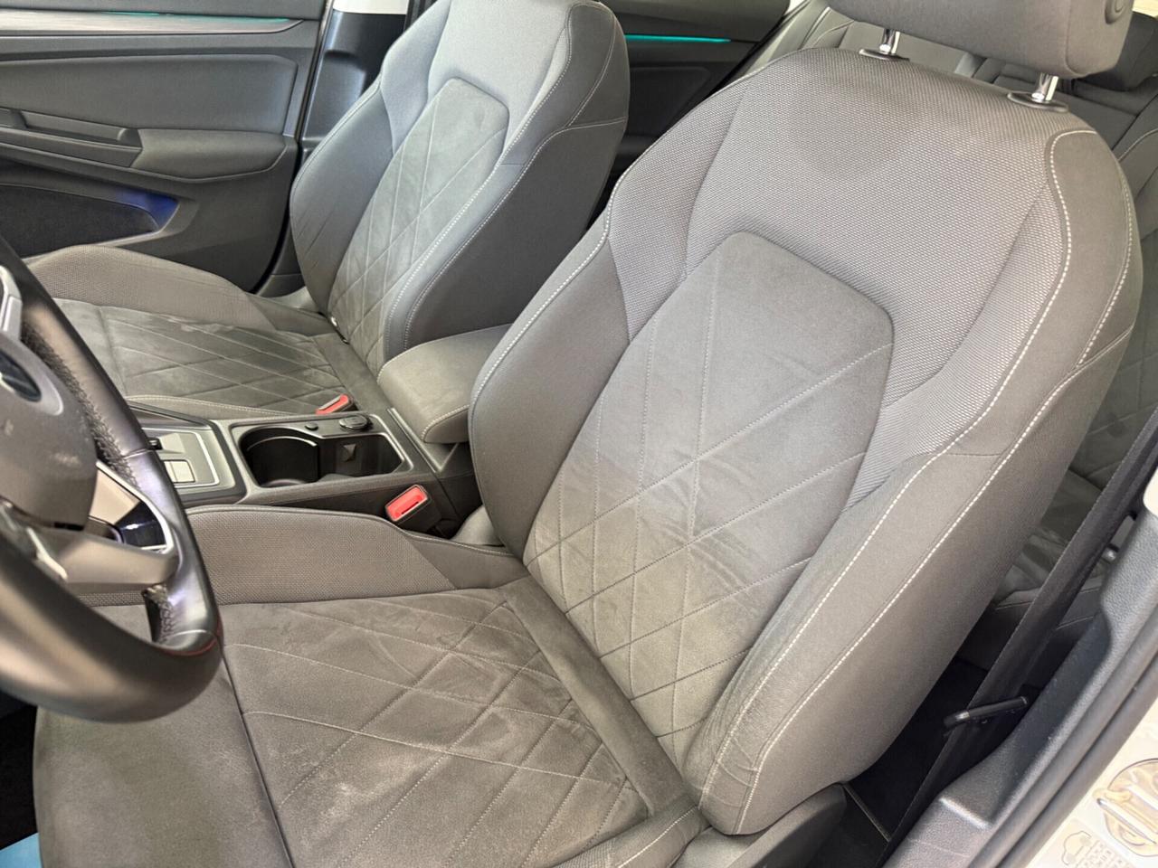 Volkswagen Golf 2.0 TDI 150 CV DSG 1st Edition Style