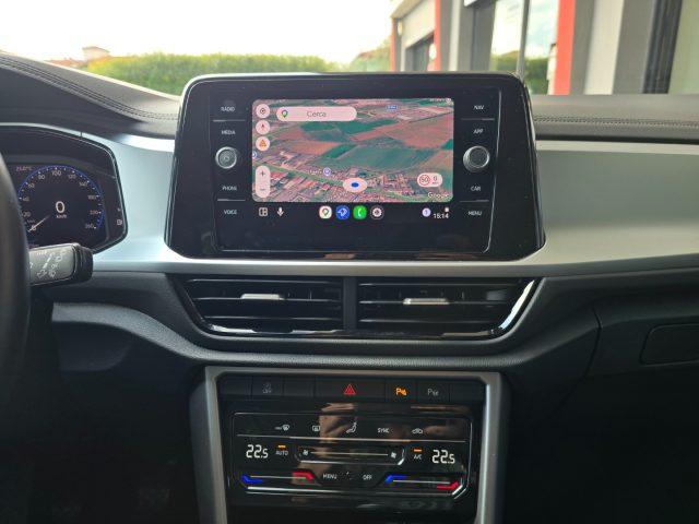 VOLKSWAGEN T-Roc 1.0 TSI IQ Light LED Performance 18" CAMERA ACC