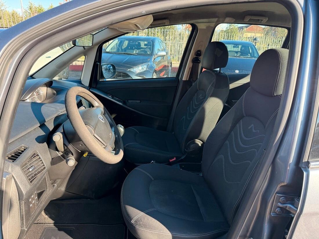 Lancia MUSA 1.3 Mjt 95 CV Platinum