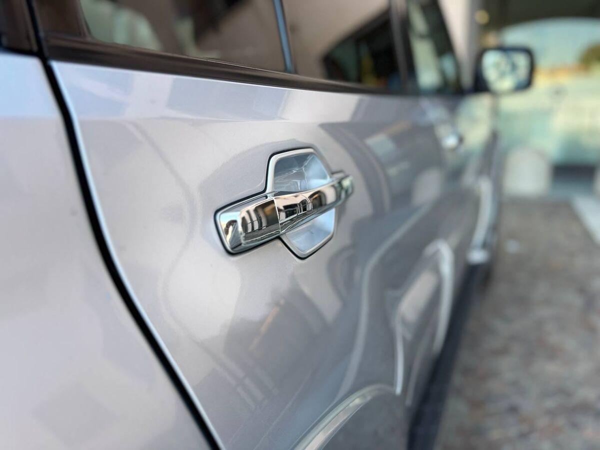 Mitsubishi Pajero 5 Porte Pajero 3.2 CR Invite 5p