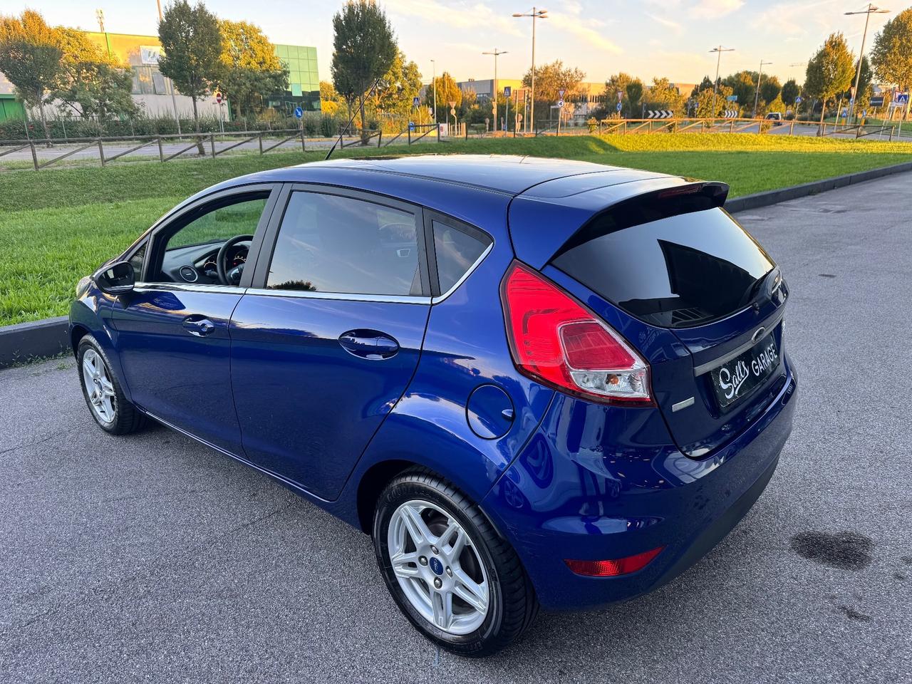 Ford Fiesta 1.2 60CV 5 porte Neopatentati