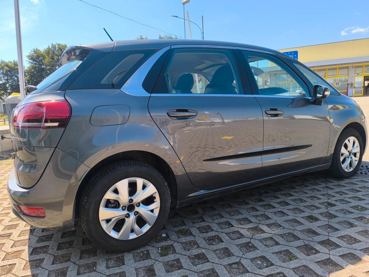 CITROEN C4 PICASSO SHINE 1.5 HDI 120cv LED/NAV/SENS. POST/
