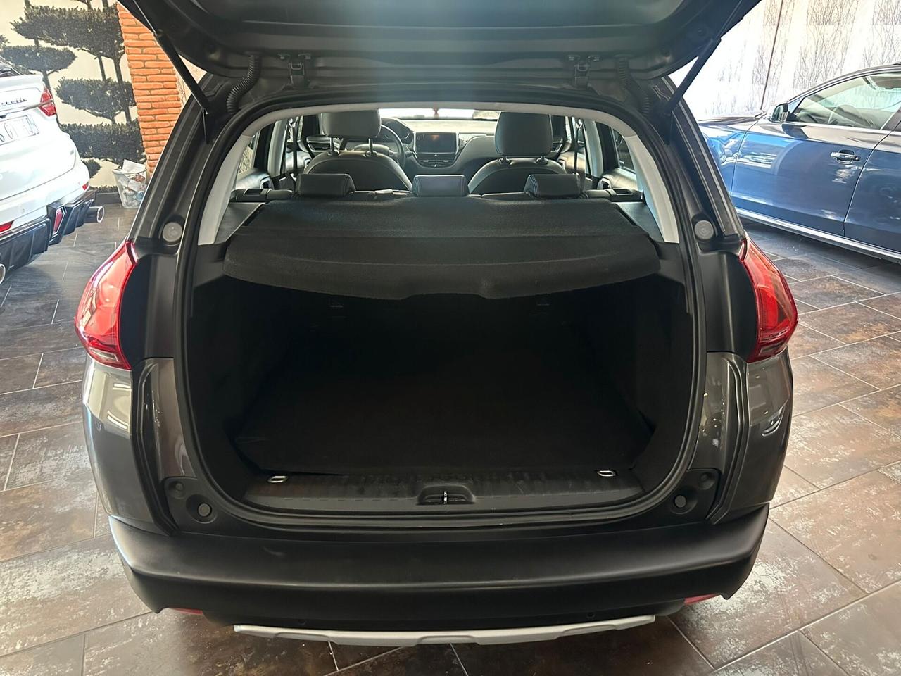 Peugeot 2008 PureTech 82 S&S Allure