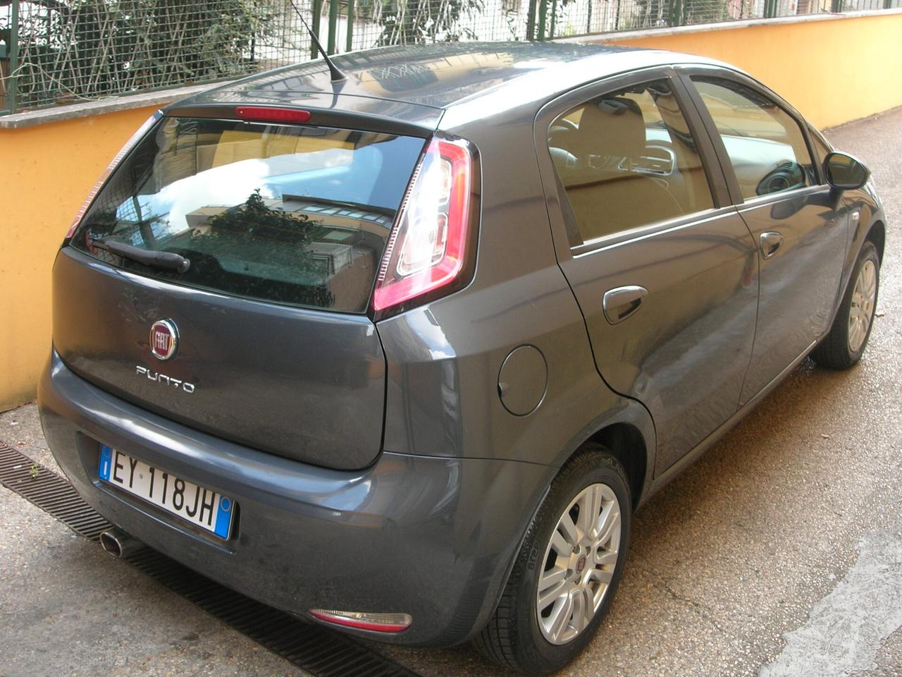 Fiat Punto 1.2 8V 5 porte Lounge GPL