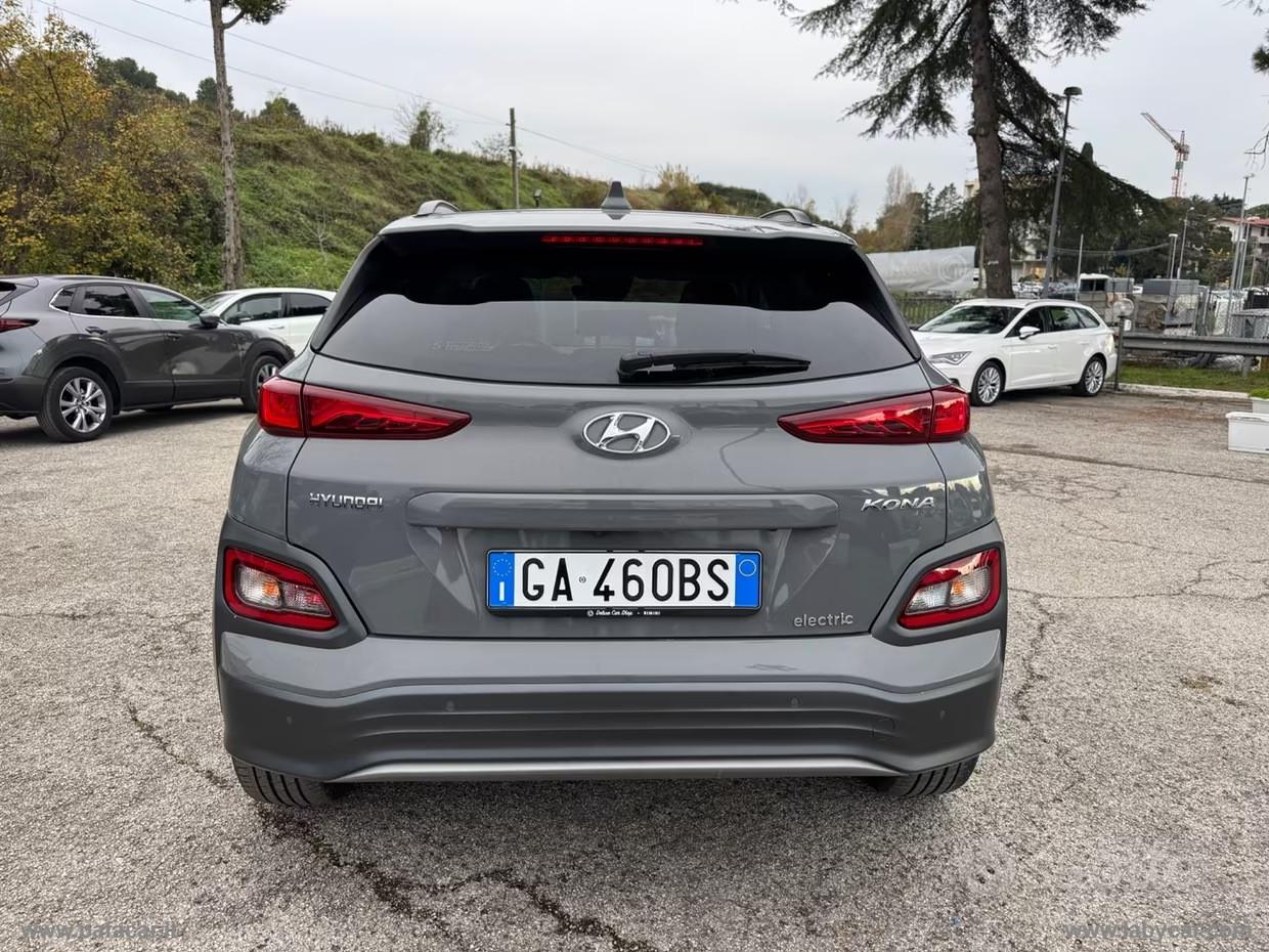 HYUNDAI Kona EV 64 kWh XPrime