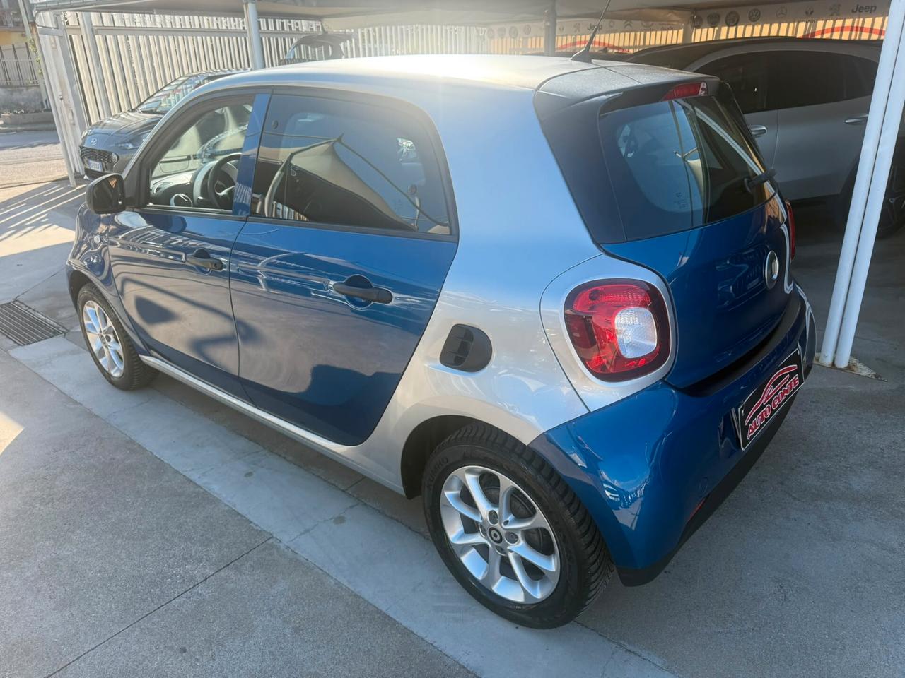 Smart ForFour 70 1.0 Youngster