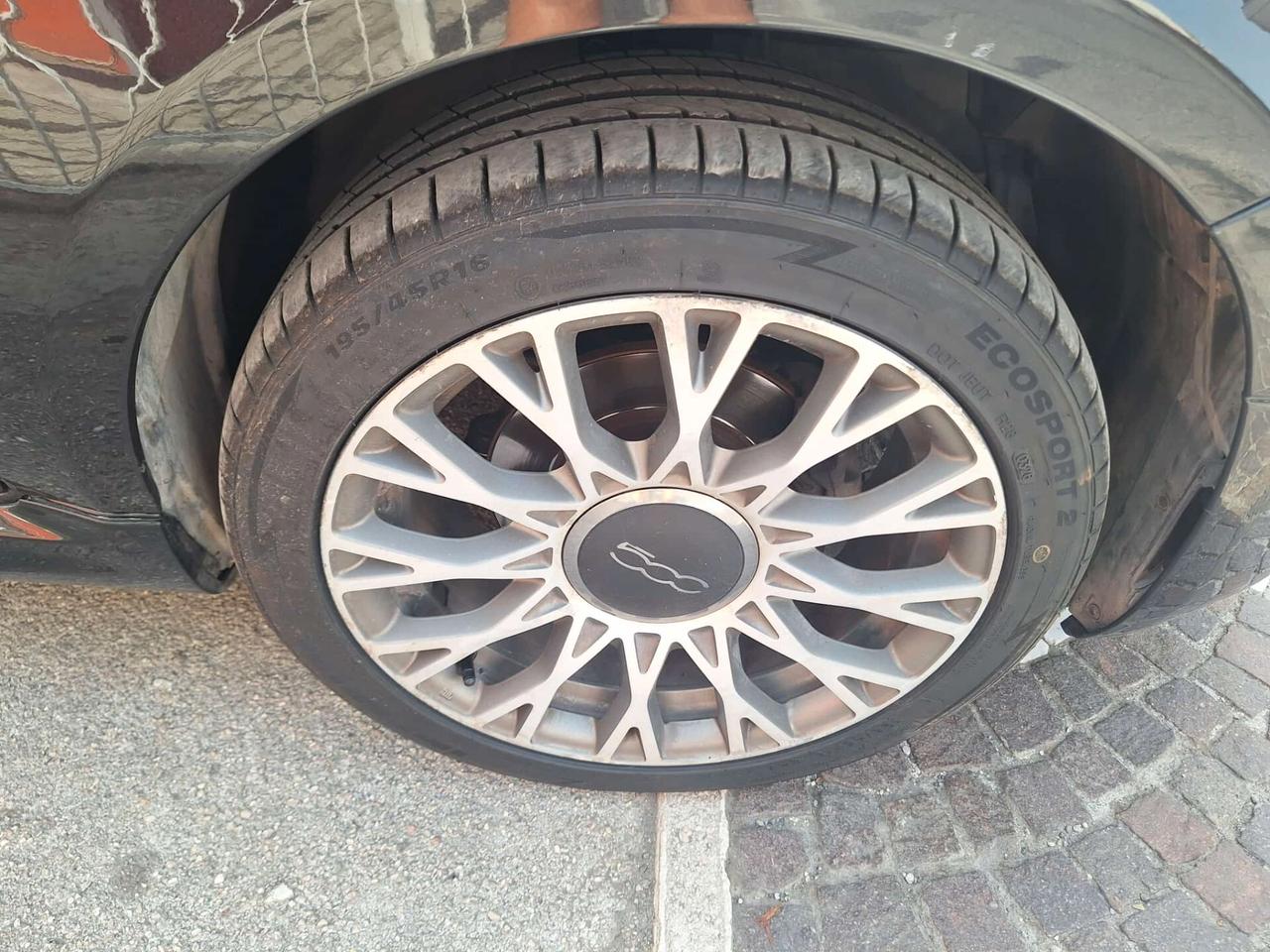 Fiat 500 C 1.2 Rockstar