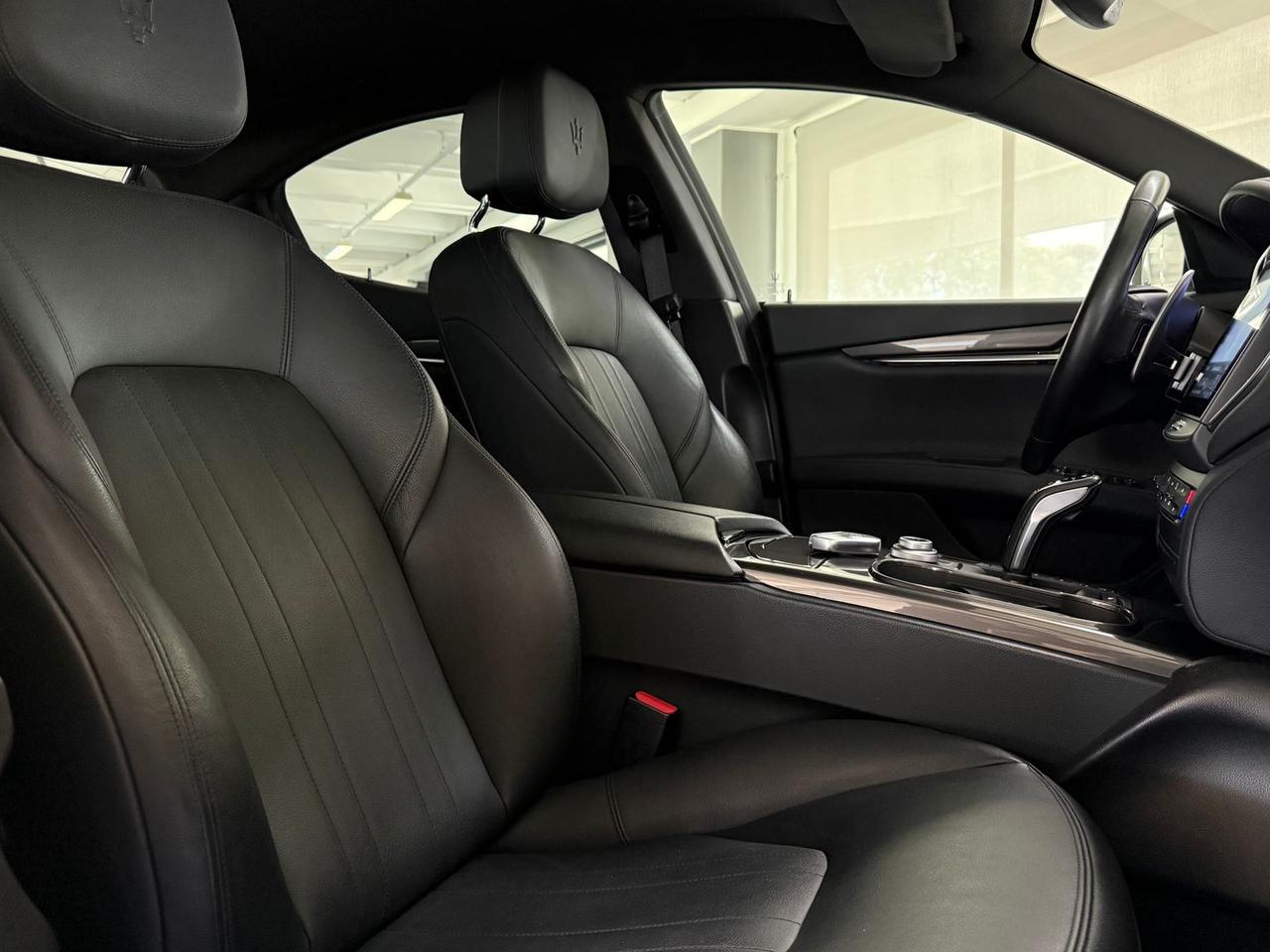 Maserati Ghibli 3.0 V6 Nerissimo Edition #7059
