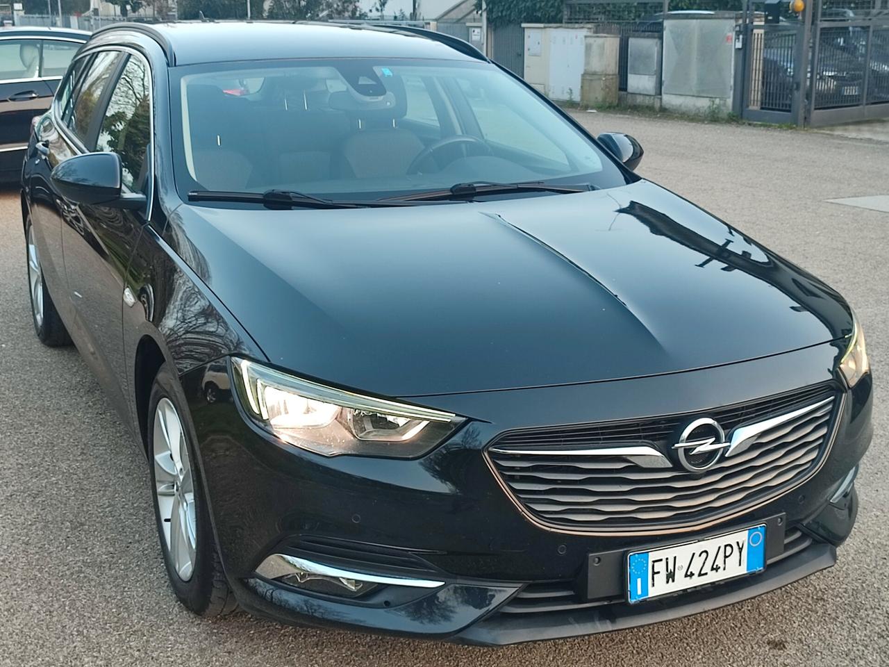 OPEL INSIGNIA 2019 EURO6D 1.6DIESEL AUTOMATICA SPORT TOURER