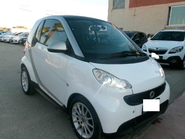 Smart ForTwo 1000 52 kW coupé limited two