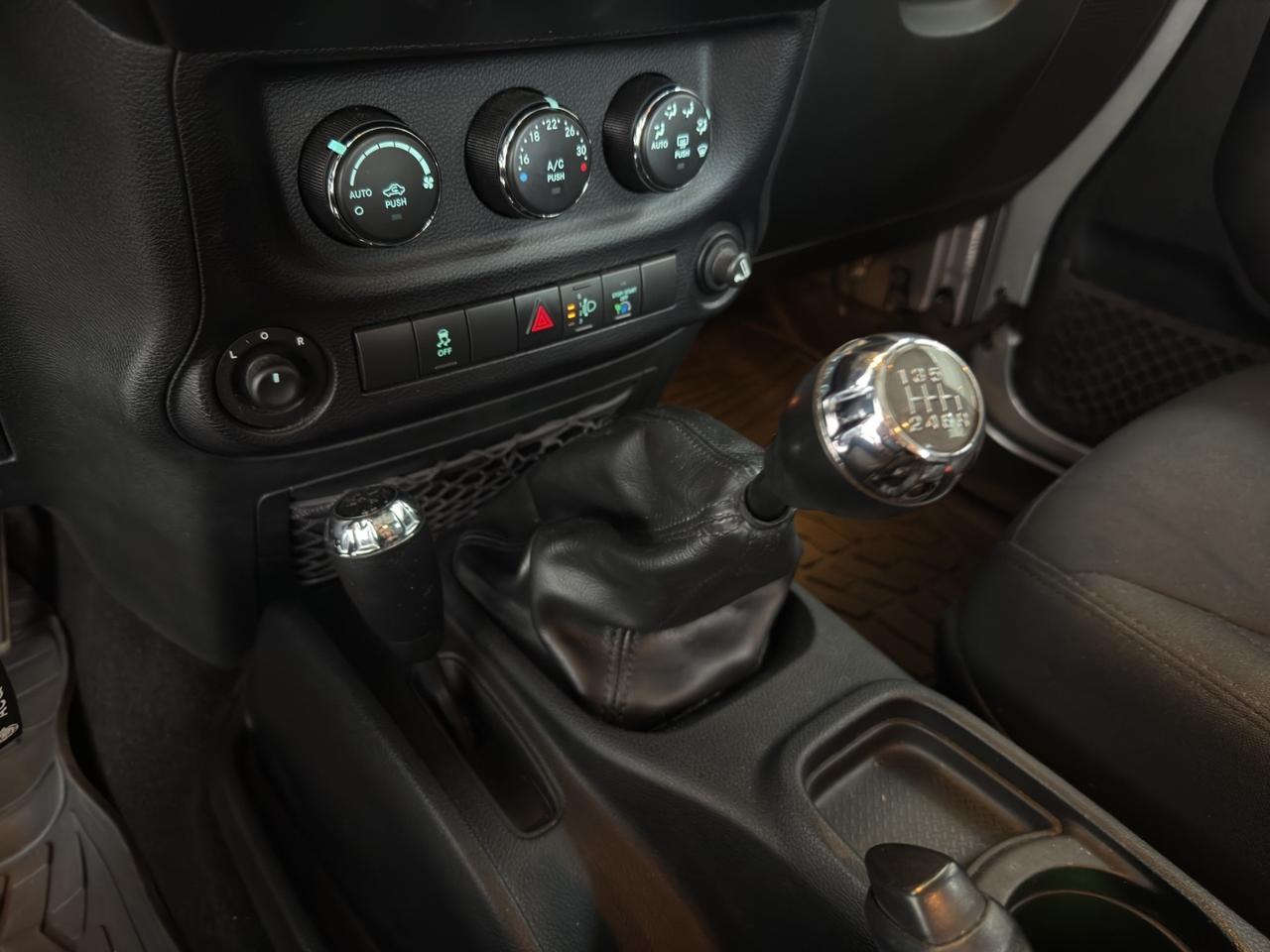 Jeep Wrangler 2.8 CRD DPF Sport