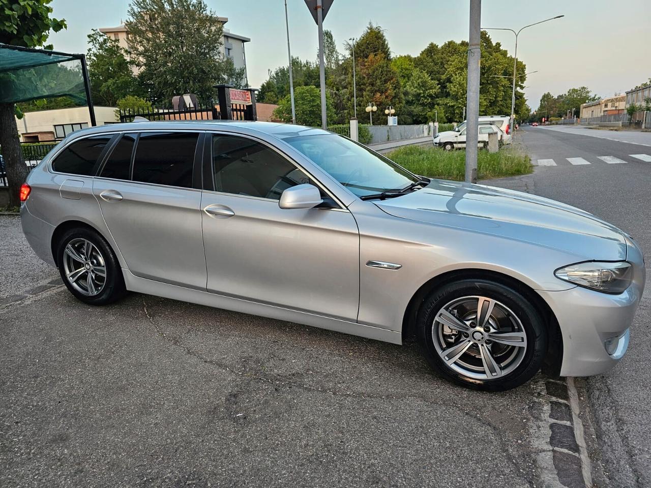 Bmw 520d 184cv Touring Business*Aut*Navi*Pdc*Euro5*