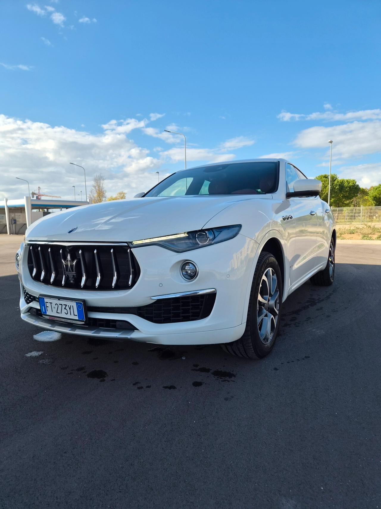 Maserati Levante V6 Diesel 275 CV AWD Granlusso TETTO APRIBILE