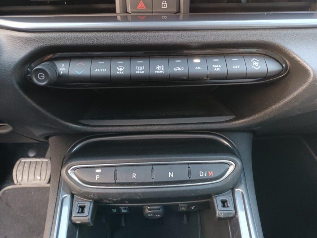 Fiat 600 Hybrid 110 CV DCT MHEV La Prima