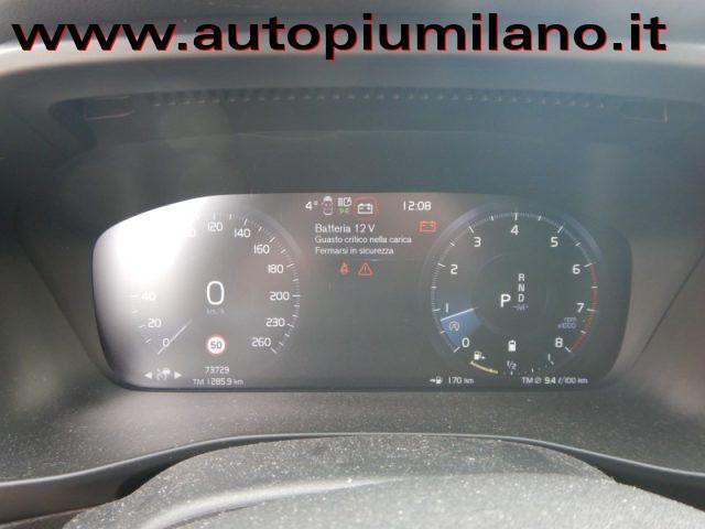 VOLVO XC40 B4 AWD Geartronic Inscription