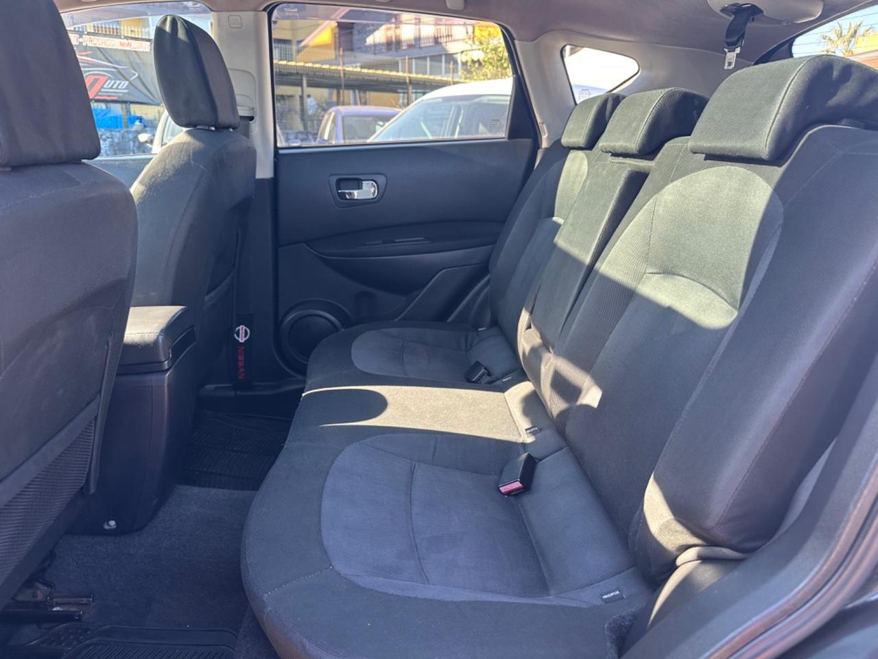 Nissan Qashqai Qashqai+2 2.0 dCi DPF Tekna