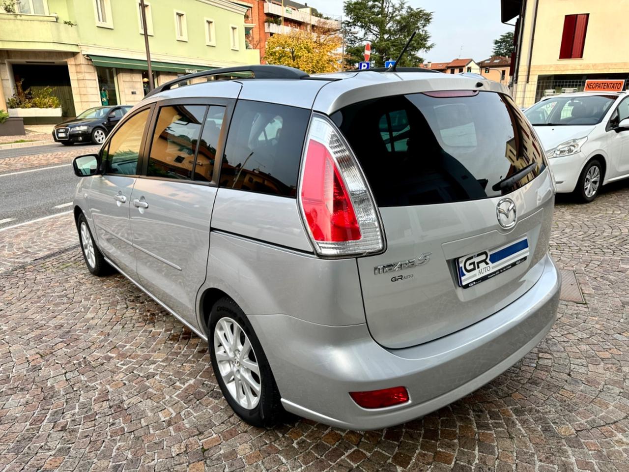 Mazda 5 - 2.0d 16V 110CV - 7 POSTI